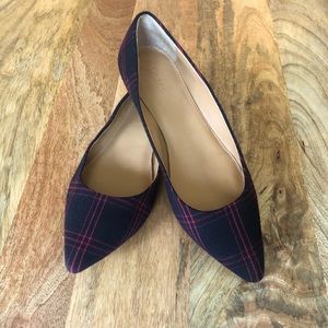 [Like New] J.Crew Black & Red Plaid Flats (9)